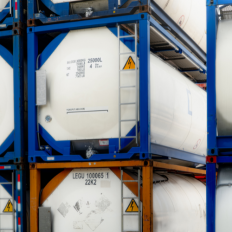 Bulk Liquid Containers: A Complete Guide [Types, Capacities, And  Applications] » Fluid-Bag